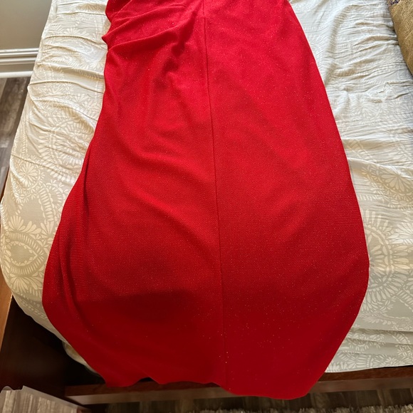 Michael Costello x REVOLVE Brigitte Gown - Picture 11 of 13